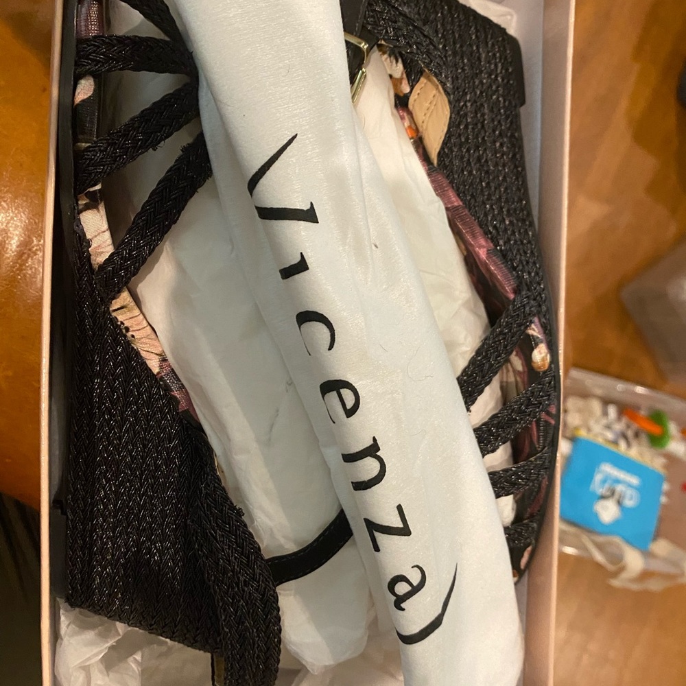 Beautiful strappy Vicenza